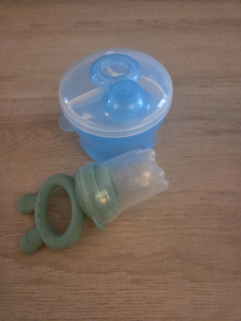 Silicone Baby Food Feeder with Blue Snack Container